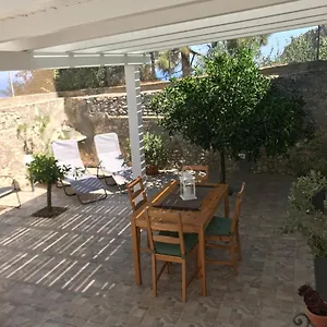 https://il-paradiso-di-giacomo.sicilyhotelsitaly.net